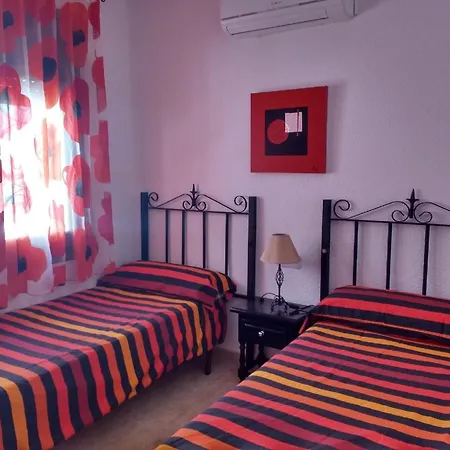 Mit Privatpool Fuer 6 Personen Ca 120 Qm In Miami Platja, Costa Dorada Holiday home *