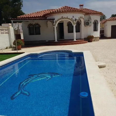 Mit Privatpool Fuer 6 Personen Ca 120 Qm In Miami Platja, Costa Dorada *
